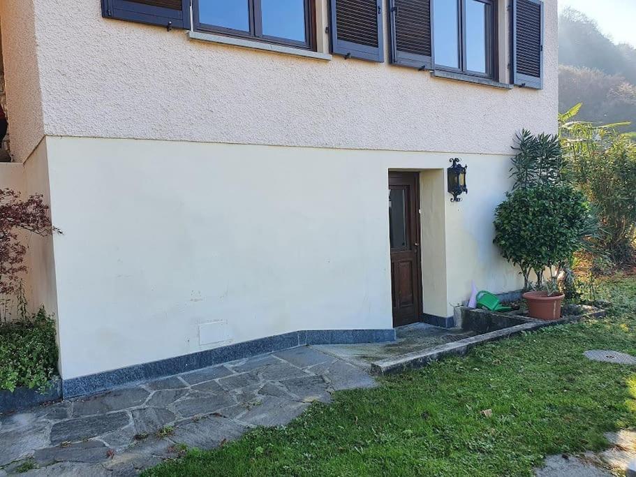 Casetta accogliente con vista sopra Lugano Paradiso Esterno foto